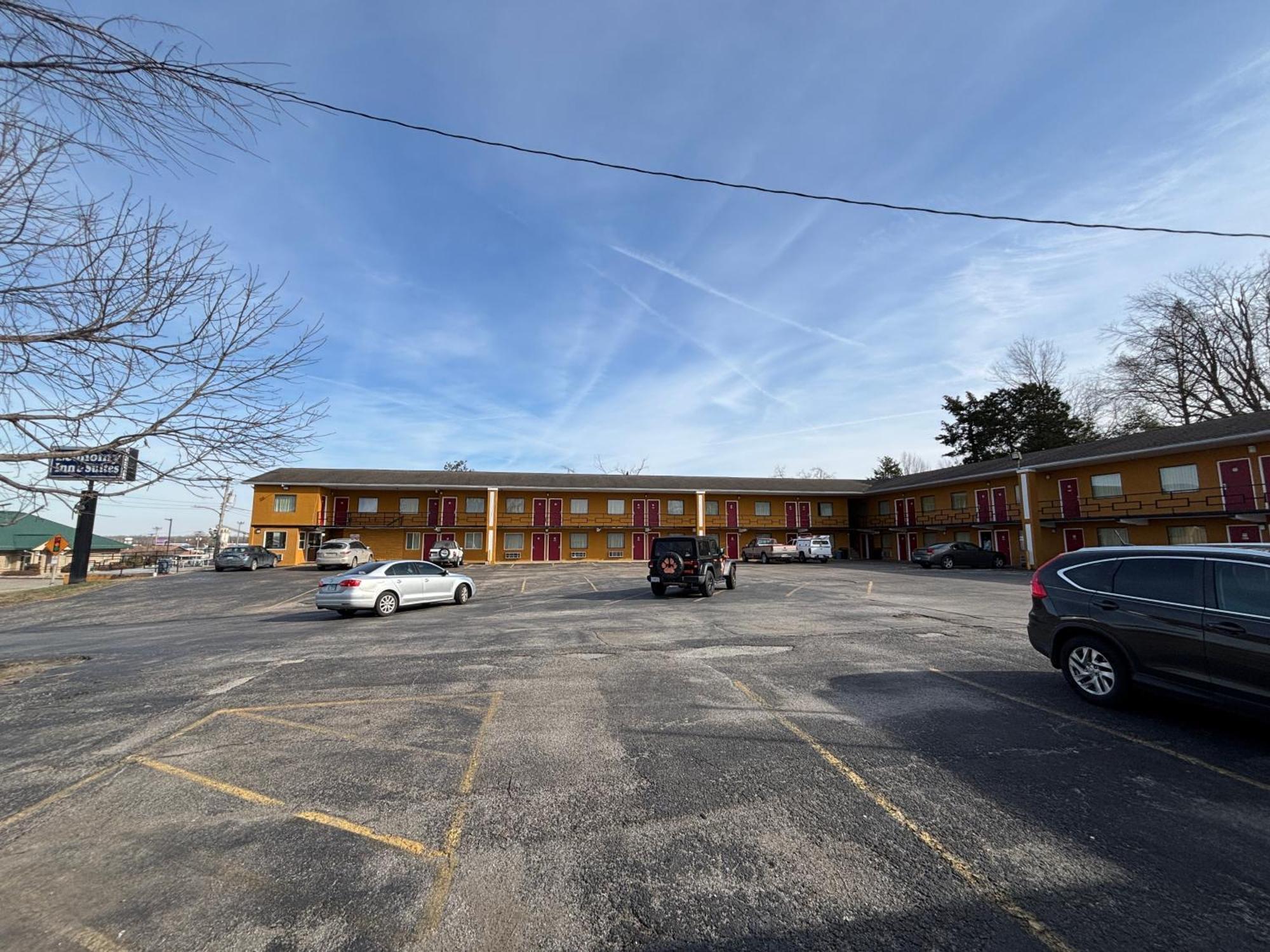 Economy Inn & Suites Harrisburg Exteriér fotografie